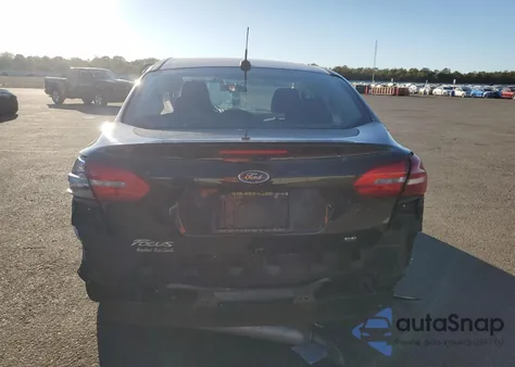 2016 Ford Focus Se from USA, damaged, VIN 1FADP3F28GL240371